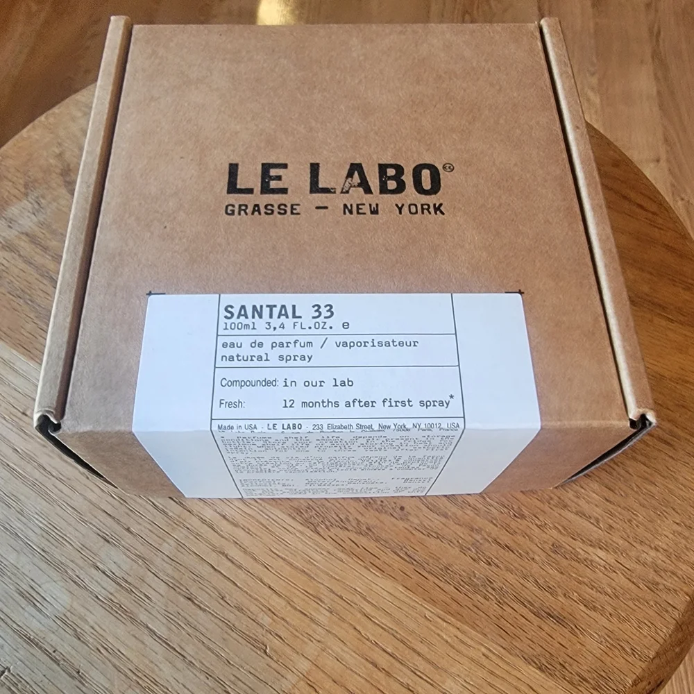 Le Labo Santal 33 Eau de Parfum - Clear Bottle with Box - Picture 14 of 16